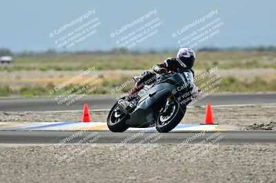 media/Apr-18-2025-TrackDaz (Fri) [[45f5874c44]]/B Group/Session 2 (Turn 7)/
